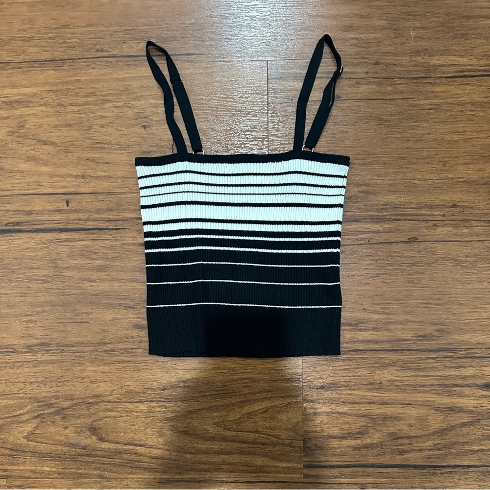 Sky and Sparrow Top